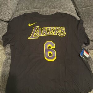 Nike Lebron James Jersey T-shirt Large